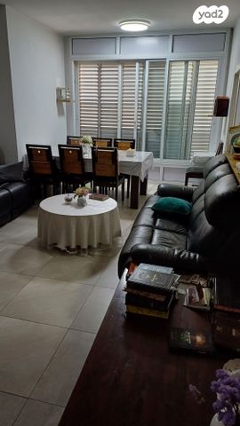 דירה, נורדאו 52, מרכז העיר, קרית אתא