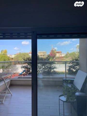 דירה, הזמיר 70, נהריה הירוקה, נהריה