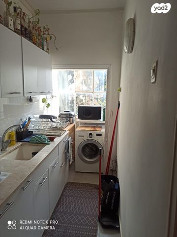 דירה, הרצל 59, שכונת בן גוריון, מרכז העיר ג', רמת גן