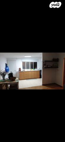 יחידת דיור, הגפן 102, חרוצים, חרוצים