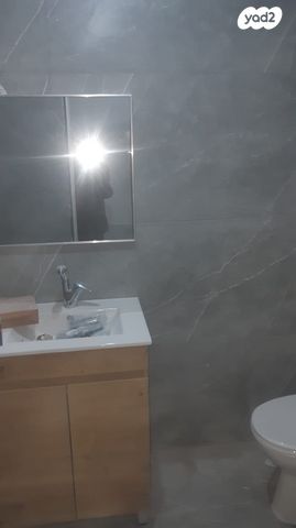 גבעת המייסדים 1