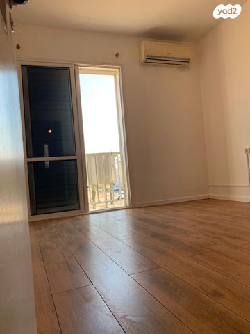 דירה, גיורא יוספטל 40, קרית ים ג', קרית ים