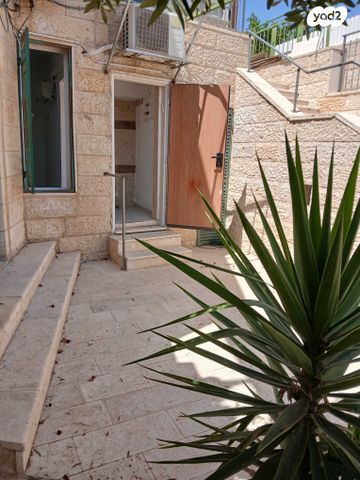 דירה, אורי בר און 8, פסגת זאב, ירושלים