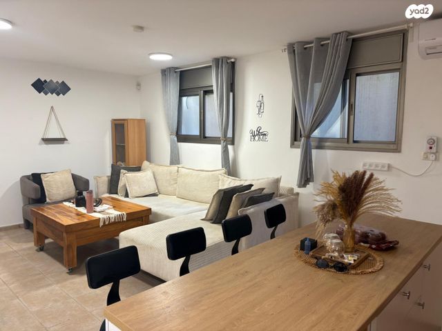 דירה, אלון 34, עדי, עדי