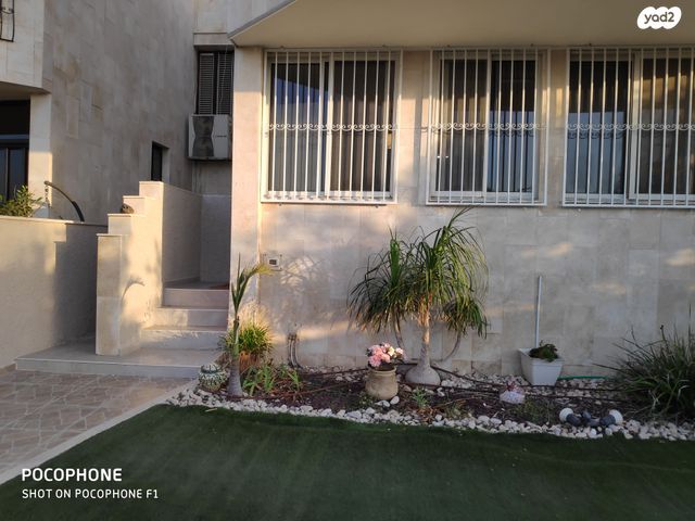 דירת גן, דקר 30, רובע ד', אשדוד