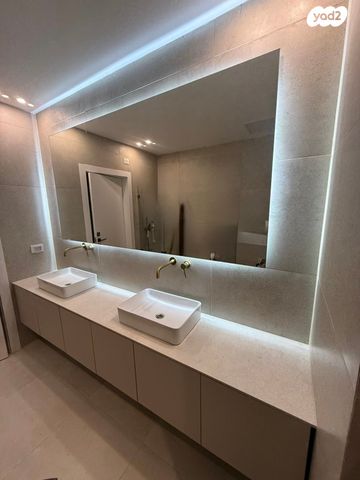 דירה, המצדים 8, המצדים, מעלה אדומים