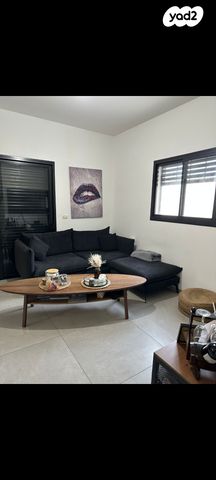 יחידת דיור, האקליפטוס 110, שיכון ג, טבריה