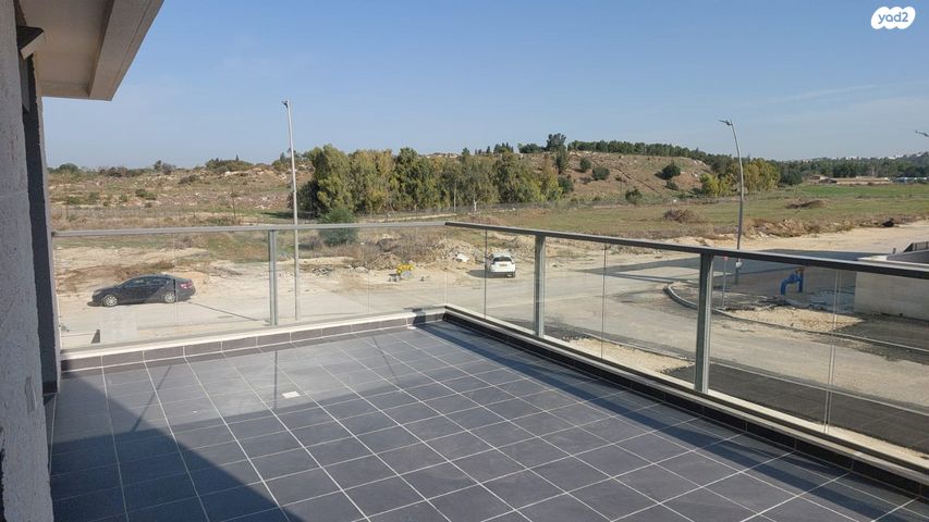 דירה, אורן 15, בת חפר, בת חפר