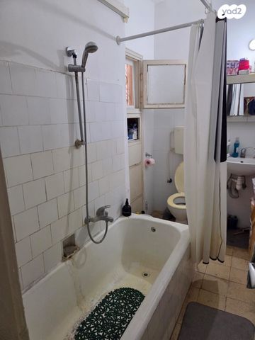 דירה, סירקין 25, פועלי הרכבת, גבעתיים