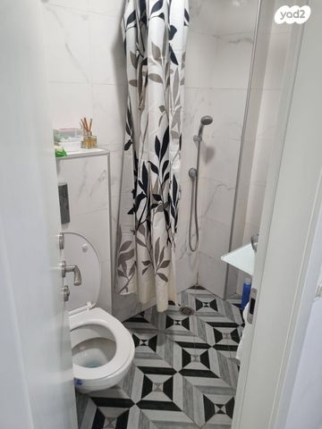 דירת גן, דב הוז 10, קטמונים, ירושלים