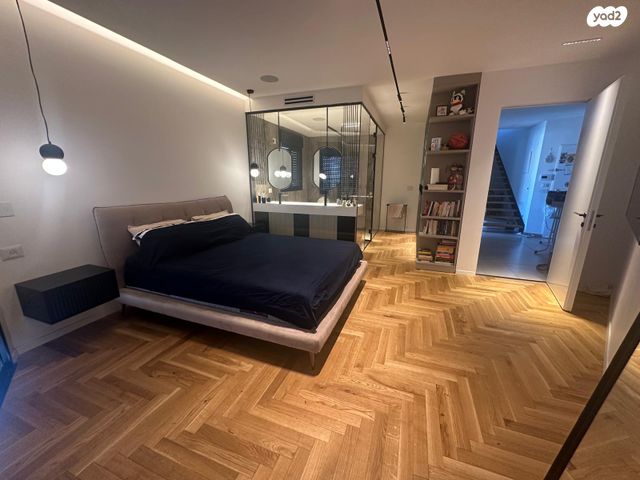 דופלקס, קהילת ניו יורק 44, התקוה, בית יעקב, נווה צה"ל, תל אביב יפו