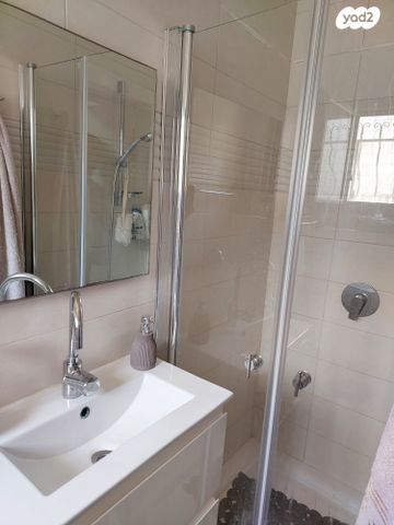 דירה, משה רחמילביץ' 64, פסגת זאב, ירושלים