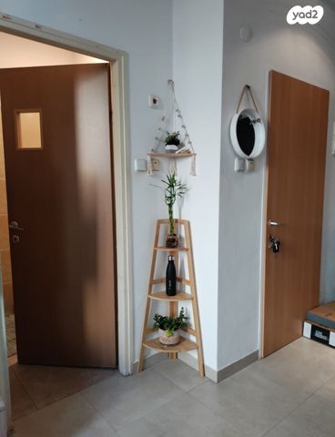 דירה, קריניצי 34, שכונת יהלום, מרכז העיר ב, רמת גן