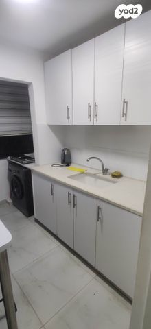 יחידת דיור, אפרים צור 52, שקמים ואגמים, אשקלון