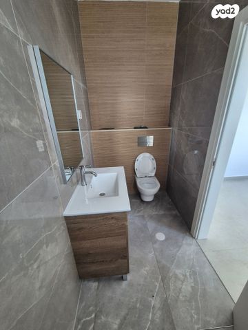 דירה, חיטה 8, הבוסתנים, שדרות