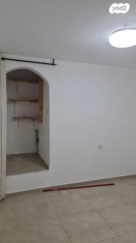 דירה, הנרקיס 11, נאות אשכול, יבנה