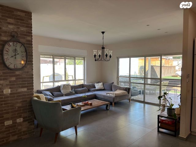 דו משפחתי, ההגנה 33, בית אליעזר, חדרה