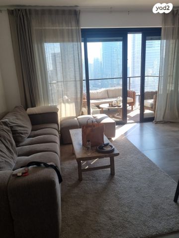 דירה, ניסים אלוני 2, צמרות איילון, פארק צמרת, תל אביב יפו