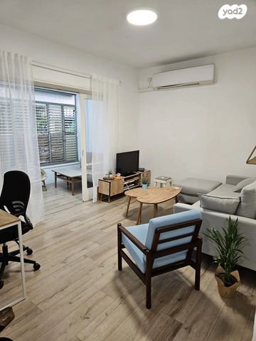 דירה, דרך אבא הלל 140, נחלת גנים, רמת גן