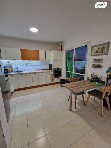 דירה, שדרות האצ"ל 43, ברנע, אשקלון