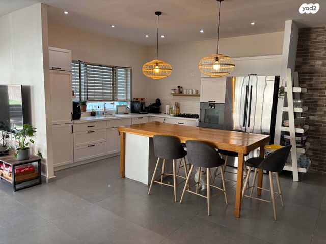 דו משפחתי, ההגנה 33, בית אליעזר, חדרה