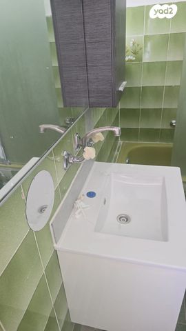 יחידת דיור, יוסף טרומפלדור 16, אושיות, רחובות