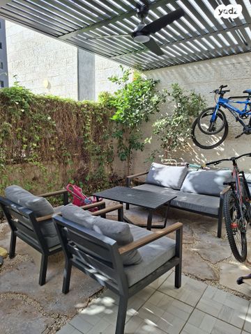 דירת גן, האתרוג 32, הדרים / כ"א, שוהם