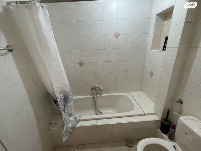 גג/ פנטהאוז, גדוד מכמש 6, פסגת זאב, ירושלים