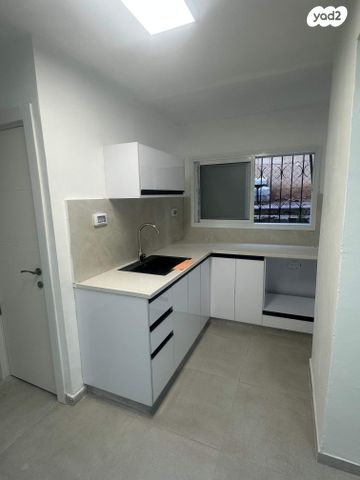 דירה, פני הגבעה 20, שכונת גפן, רמת גן