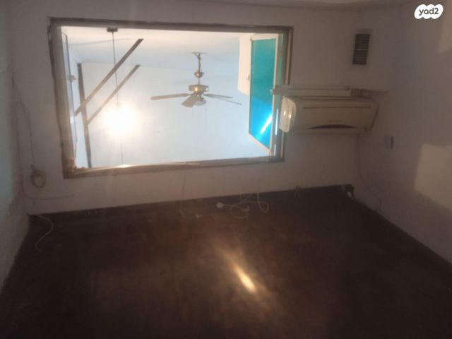 דירה, יוסף זימן 10, נחלת יצחק, תל אביב יפו