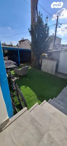 דירת גן, קנאי הגליל 28, קטמונים, ירושלים