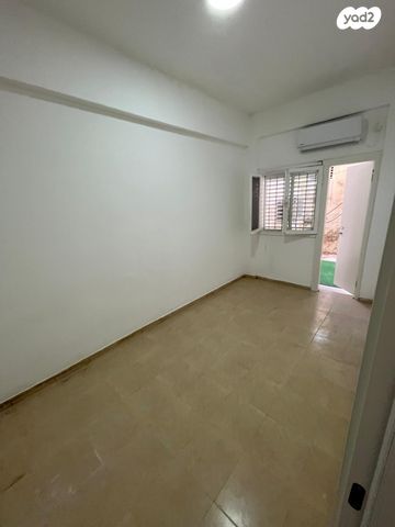 דירת גן, דרך קיבוץ גלויות 87, שפירא, תל אביב יפו