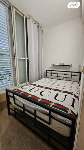 דירה, שדרות העצמאות 40, לב העיר, בת ים