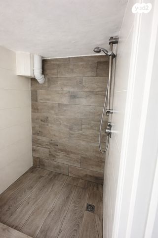 יחידת דיור, חירותנו 58, עזרא, הארגזים, תל אביב יפו