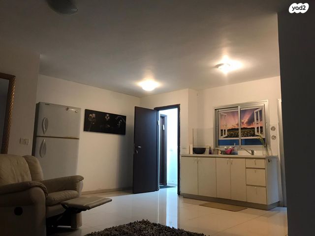 מרתף/ פרטר, חטיבה שבע 1, נווה דקלים, ראשון לציון