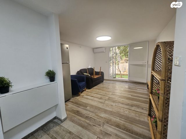 יחידת דיור, אלברט איינשטיין 80, אחוזה, חיפה