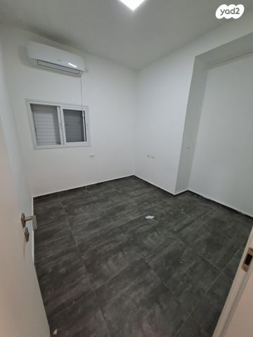 יחידת דיור, נחום 19, שעריה, פתח תקווה