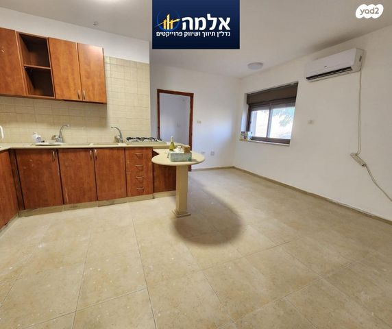 דירת גן, משכנות הרועים 3, כפר אדומים, כפר אדומים