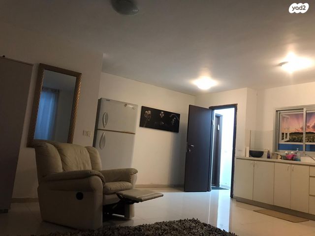 מרתף/ פרטר, חטיבה שבע 1, נווה דקלים, ראשון לציון