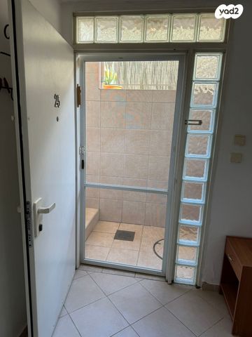 יחידת דיור, יאשיהו 25, שכונה ו', באר שבע