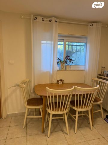 דירה, העפרוני 13, שכונה ד', מבשרת ציון