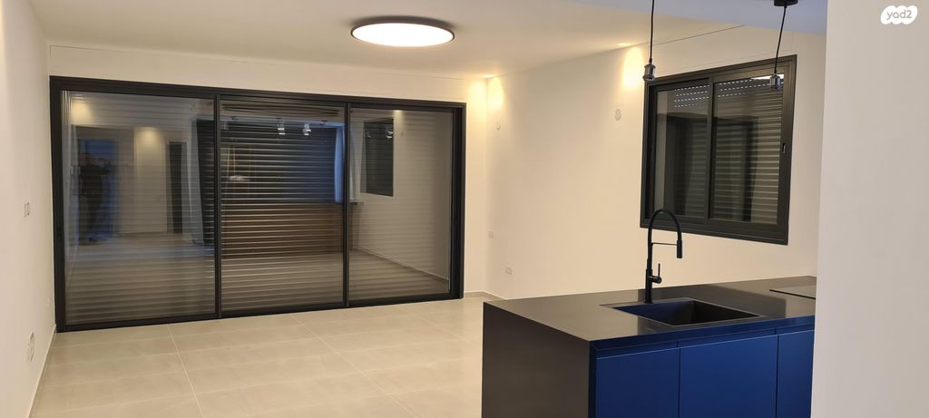 גג/ פנטהאוז, רבי יהודה הנשיא 7, עליות, רמת גן