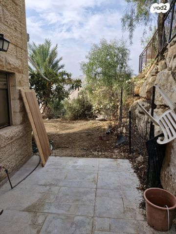 דירת גן, משכנות הרועים 3, כפר אדומים, כפר אדומים