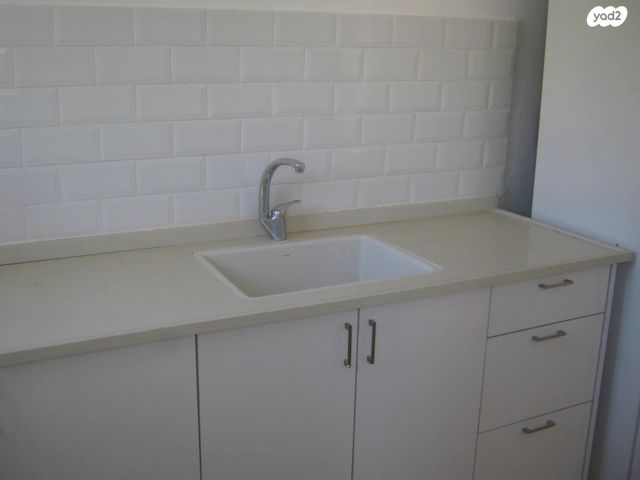 דירה, מנחם בגין 69, שאר העיר, חצור הגלילית