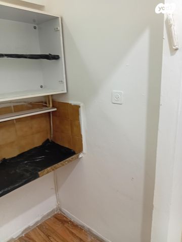 דירה, רחל אמנו 44, קטמון הישנה, ירושלים