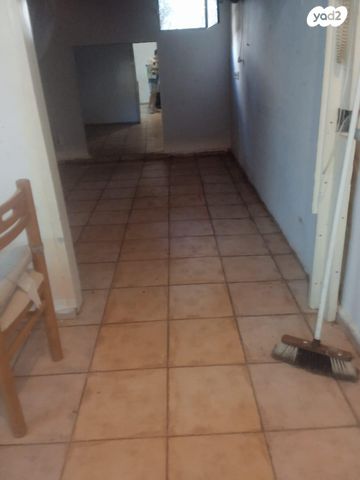 דירה, יוסף זימן 10, נחלת יצחק, תל אביב יפו