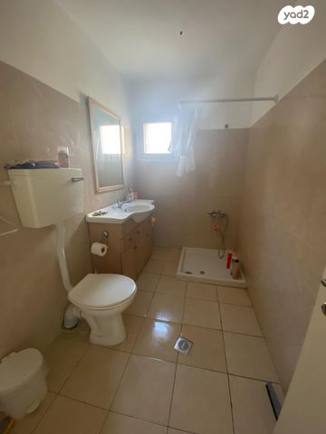 דירה, צבי בורנשטיין 531, אליהו הנביא, ירוחם