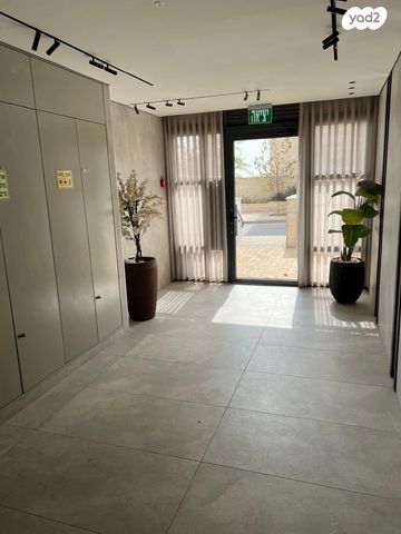 דירה, יהדות איטליה 24, רמת יורם, נתיבות