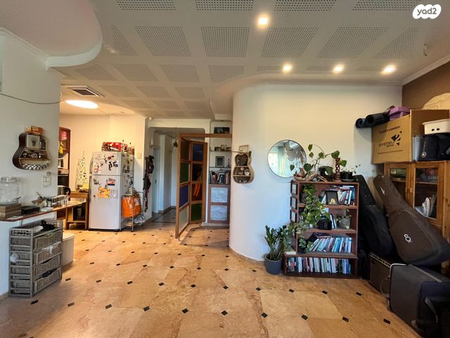 דירת גן, הר כתרון 41, הר כתרון, צור הדסה