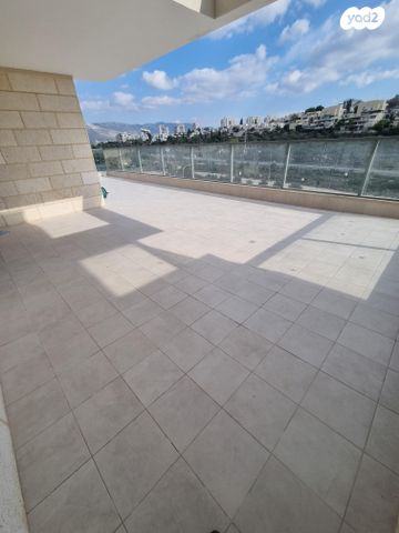 דירת גן, נהר הירדן 9, רמת נבון . הר כרמי, כרמיאל